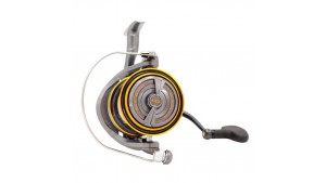 DAIWA 24 CROSSCAST SURF 45 SCW 5000 QD